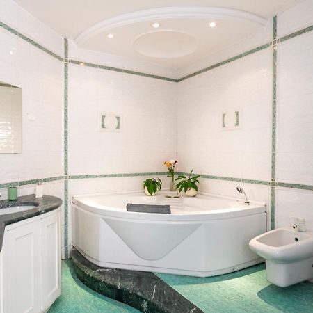 Napoli Centro, Dm Suites Eksteriør bilde