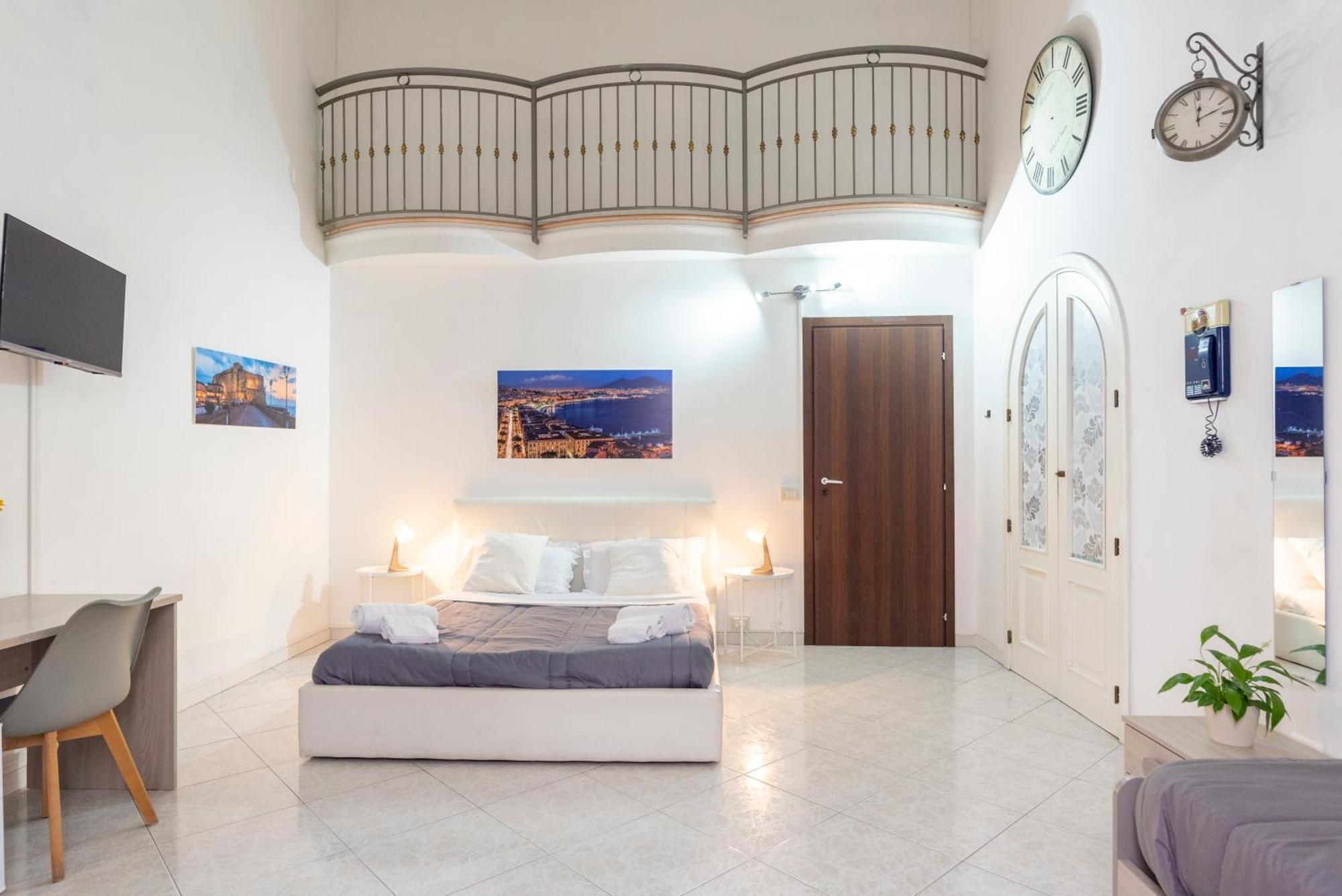 Napoli Centro, Dm Suites Eksteriør bilde