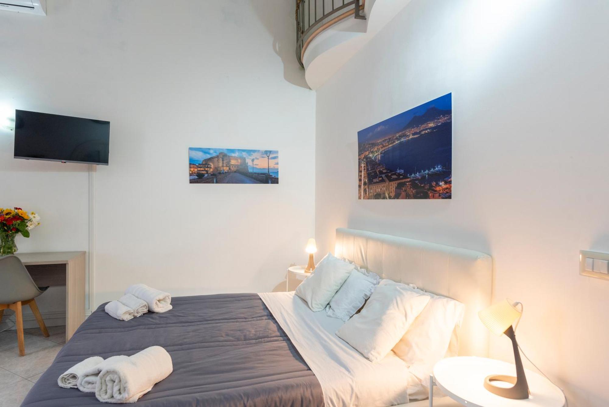 Napoli Centro, Dm Suites Eksteriør bilde